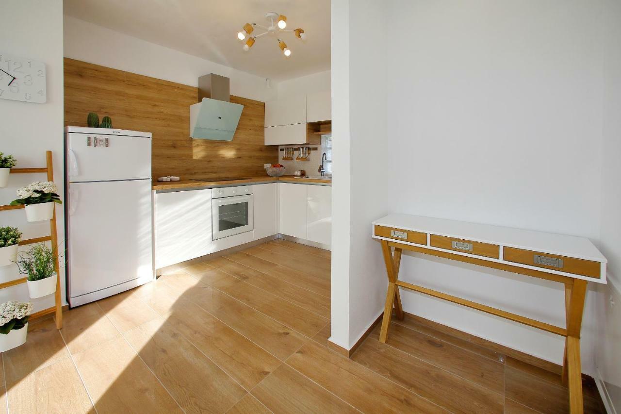 L Apartments Bibinje Eksteriør billede